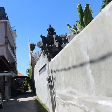 Dana Homestay Canggu Exterior foto